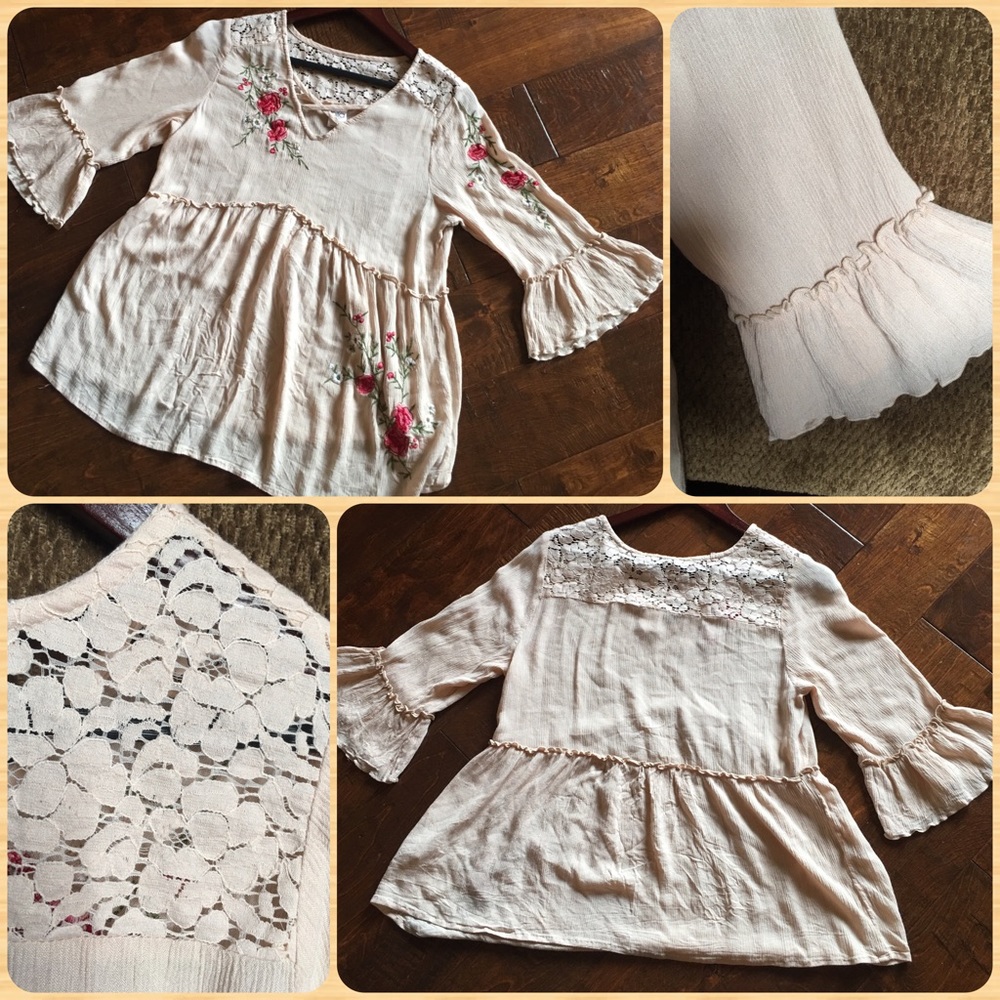 Blouse - Picture 2 of 5